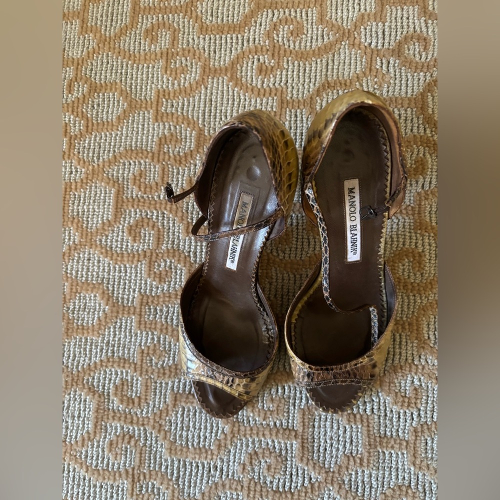 MANOLO BLAHNIK Brown/Green Python Skin Open-Toe D'Orsay Heel Pumps Shoe size 37 - Picture 3 of 5